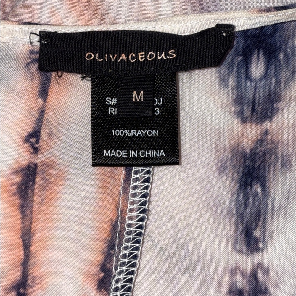 Olivaceous Tie-Dye Top - Size Medium - Picture 8 of 9